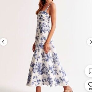 Abercrombie & Fitch The A&F Emerson Fit & Flare Midi Dress